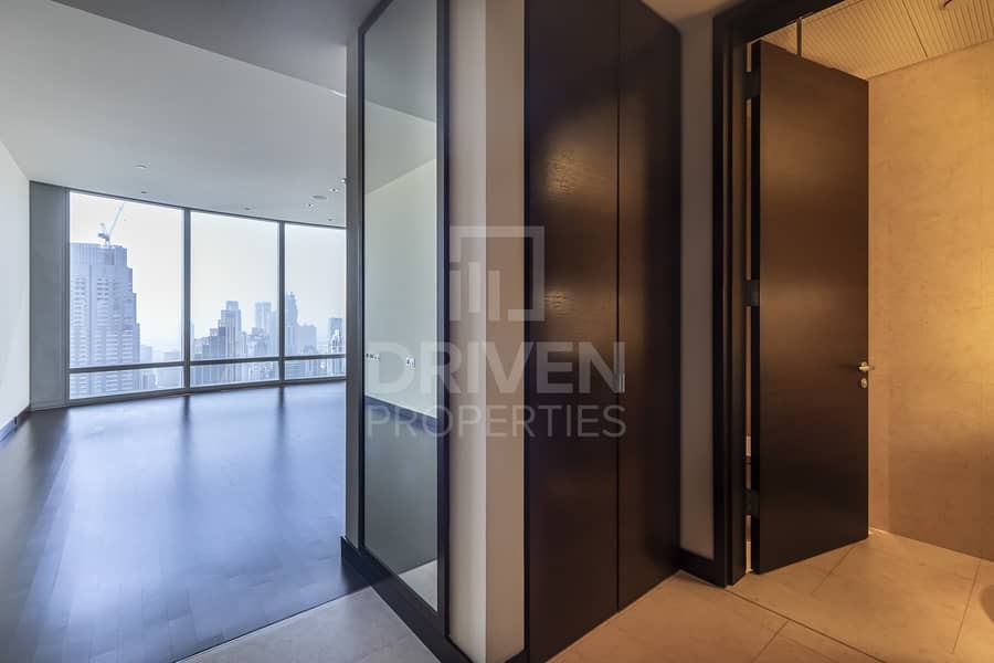 Luxuries 1BR Apartment | Best Facilities