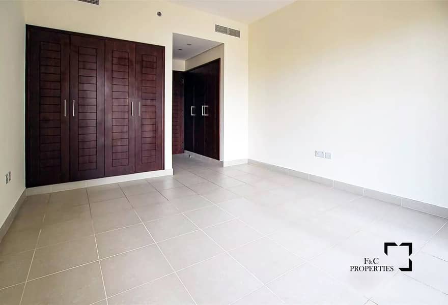 6 Spacious 1 BR | Well Maintained | Chiller Free