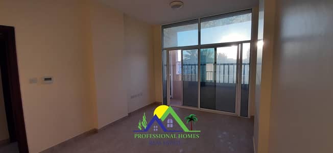 Clean main road view 2Bedrooms flat in Markhaniyyah Clean main road view 2Bedrooms flat in Markhaniyyah