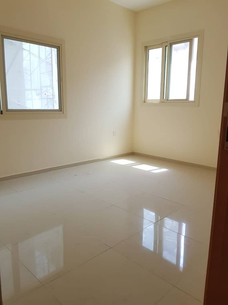 Spacious 2bhk in national paint muwaileh area rent only 28k in 4 cheque payment contact Haneef 0556381925