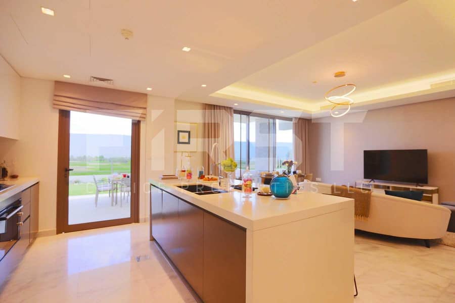 5 Awesome Views!Exceptional Golf View Villa.