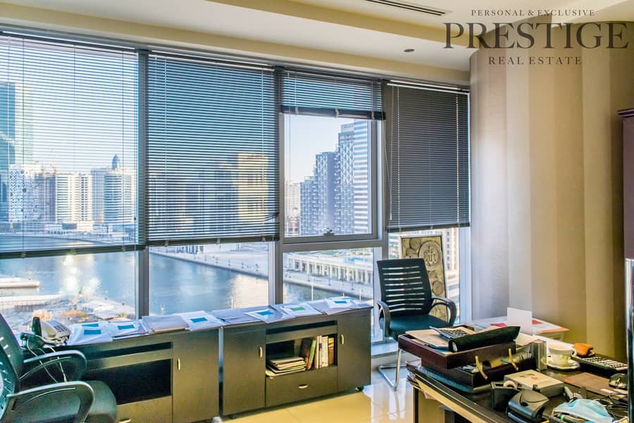5 VIP Ready Office| Full Lake View| Ideal for End-user