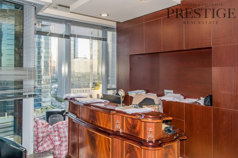 21 VIP Ready Office| Full Lake View| Ideal for End-user