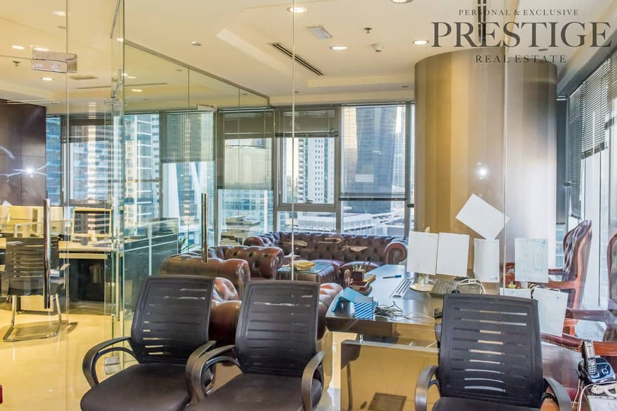 22 VIP Ready Office| Full Lake View| Ideal for End-user