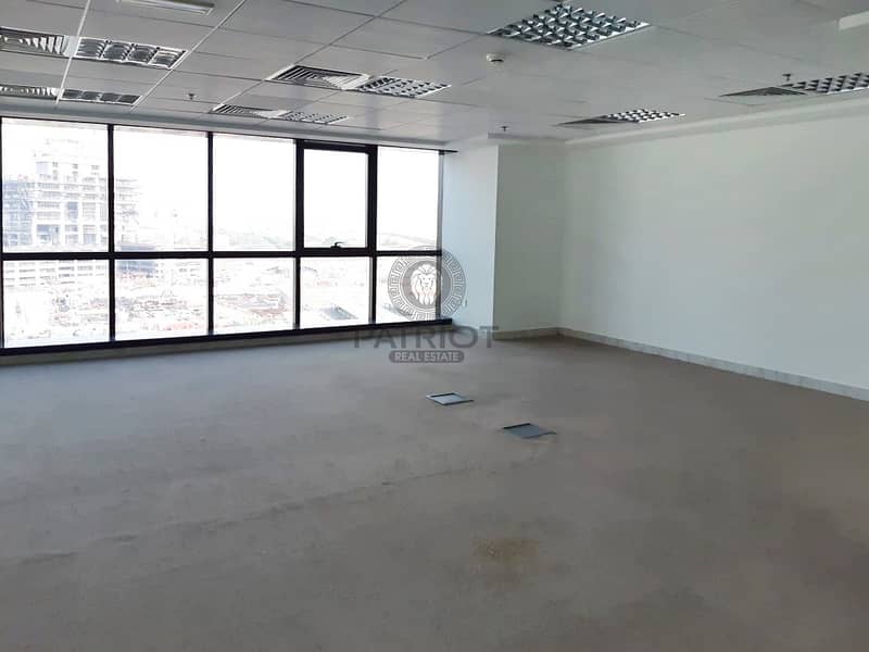 Vacant  Office For Rent In JBC 4
