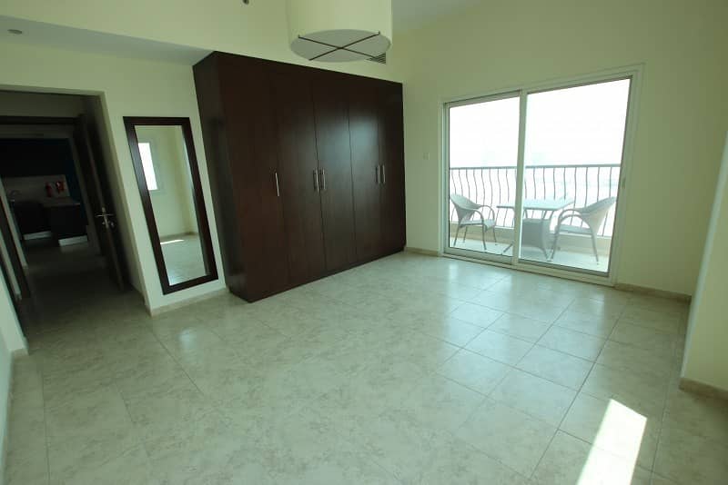 Vacant | Clean Apartment | With Balcony | 1Bedroom