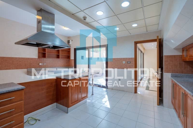 17 0% Commission |Spacious Layout | Full Facilities