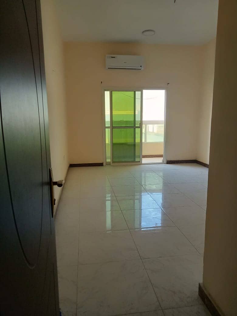 1 BHK  AVAILABLE FOR RENT