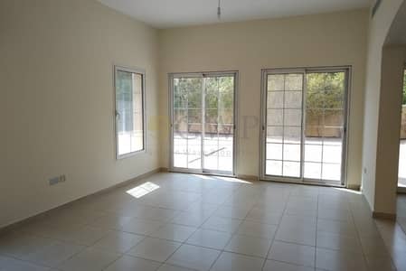Super Clean | Corner | Med Style | Renovated | Super Clean | Corner | Med Style | Renovated |