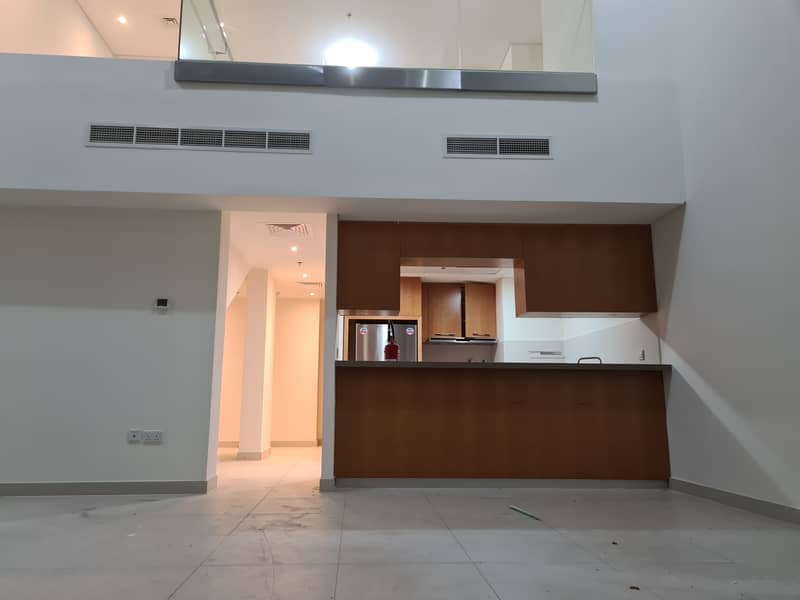 Big Terrace and Spacious Duplex with Chilled Water free of Charge