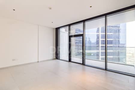 Large and Modern Design Apt | Canal View Large and Modern Design Apt | Canal View