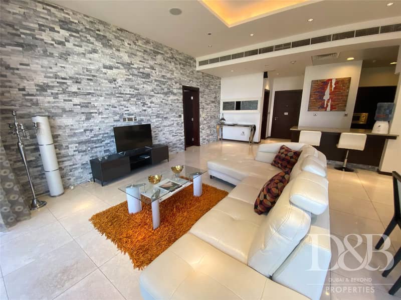 Sea Views | Beach access | Large Balcony Sea Views | Beach access | Large Balcony