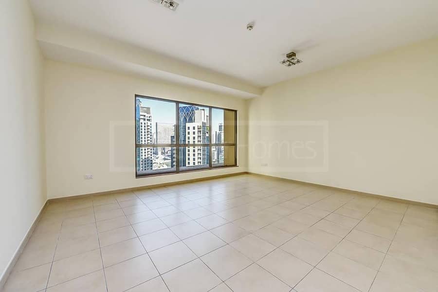 Marina view unit with maids and balcony in Amwaj