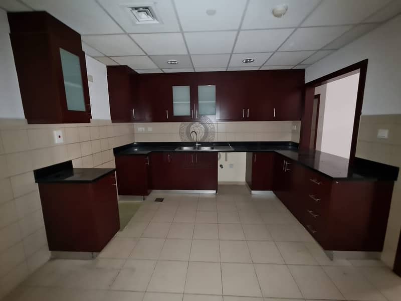 2 Spacious Big Layout| 3 Beds + Maid Available For Rent