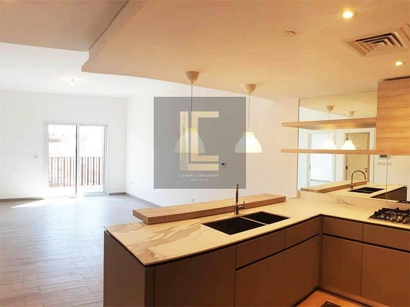5 Well Maintained  High Quality | Spacious Apartment