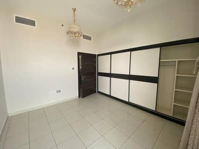 Investor Deal - Vacant 3BR - White Goods - 2 Parking - Garden View Investor Deal - Vacant 3BR - White Goods - 2 Parking - Garden View