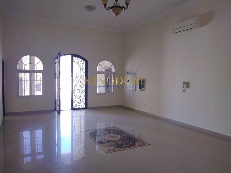 5BR villa for rent | Private Garden | Al qouz 2