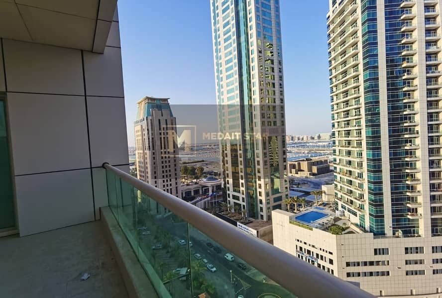 Splendid Sea and Marina view in Royal oceanic Splendid Sea and Marina view in Royal oceanic
