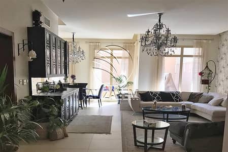 Highly Modified and Well-maintained 4BR TH Highly Modified and Well-maintained 4BR TH